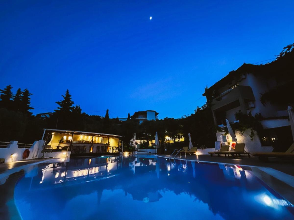 Spitaki Guest House メガリ・アモス エクステリア 写真